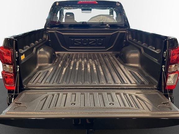 Isuzu D-max 5 of 9