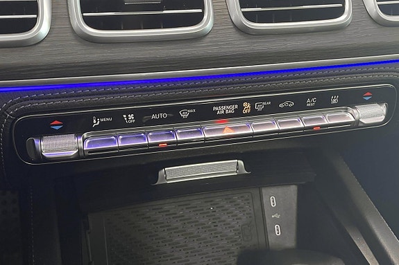 Mercedes-Benz GLE350 d 28 of 28