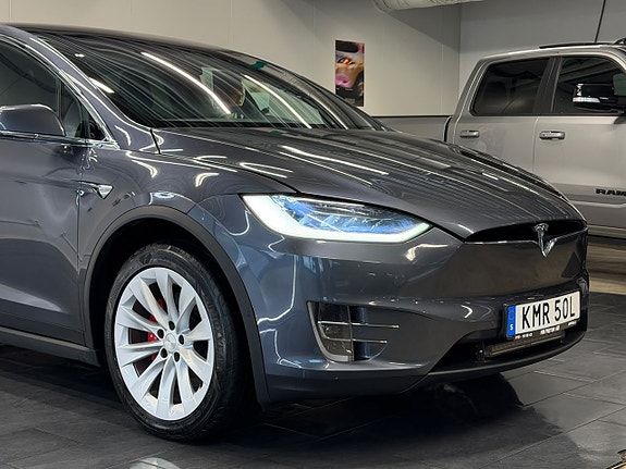 Tesla Model X 6 of 30