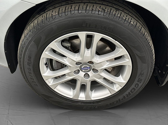 Volvo XC60 28 of 30