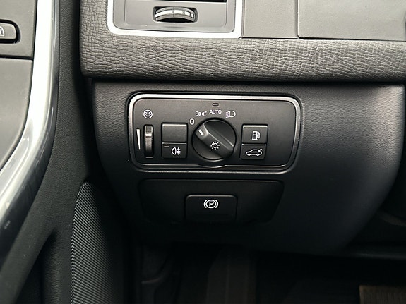 Volvo XC60 26 of 30