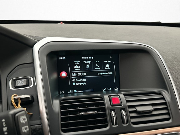 Volvo XC60 21 of 30