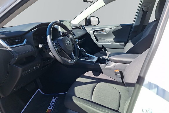 Toyota RAV4 13 of 20