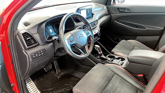 Hyundai Tucson 10 of 12