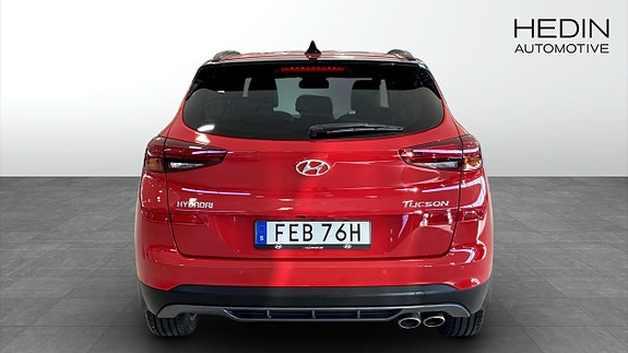 Hyundai Tucson 4 of 12