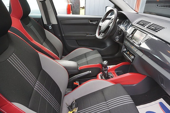 Skoda Fabia 7 of 14