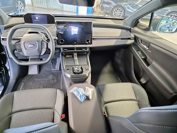 Subaru E-Outback 9 of 11