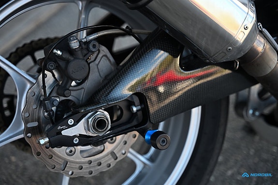 Suzuki Cycles GSX-R1000 Roadracing 202HK Akrapovic Carbon 4 of 11