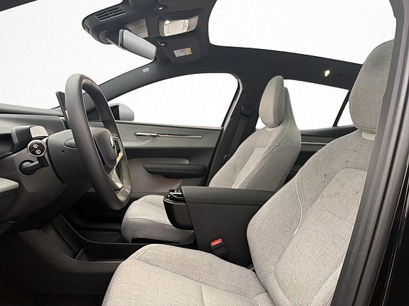 Volvo EX30 13 of 30