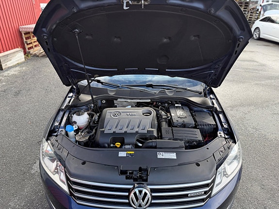 Volkswagen Passat Alltrack 24 of 24