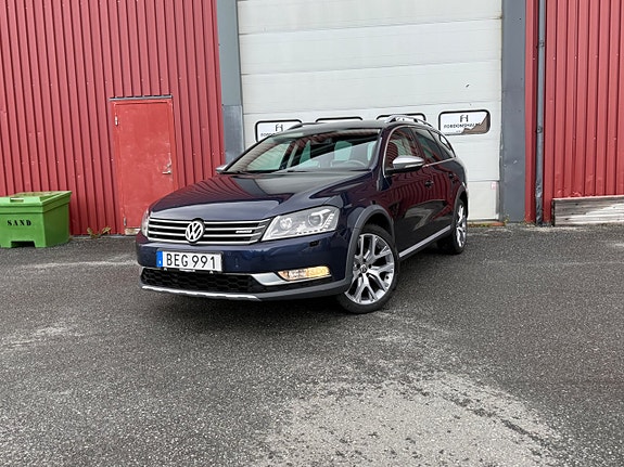 Volkswagen Passat Alltrack 15 of 24