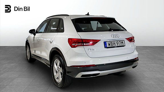 Audi Q3 3 of 13