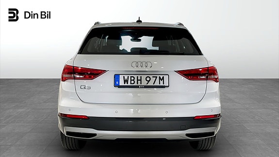 Audi Q3 5 of 13
