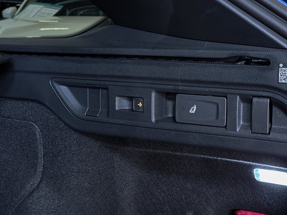Volkswagen Passat 25 of 26