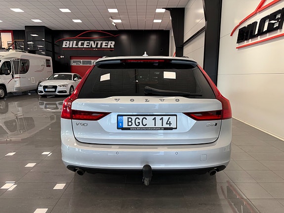 Volvo V90 9 of 14