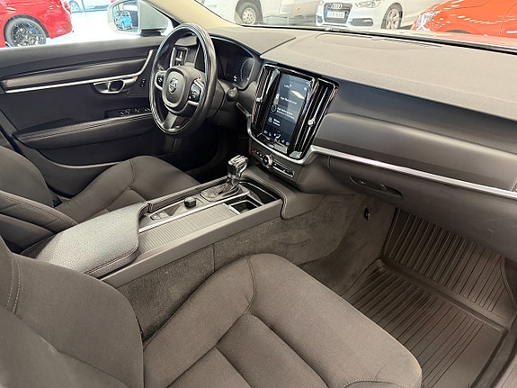 Volvo V90 5 of 14