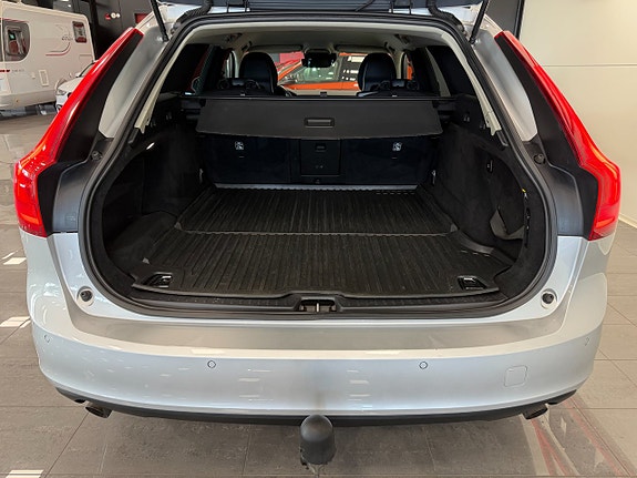 Volvo V90 10 of 14