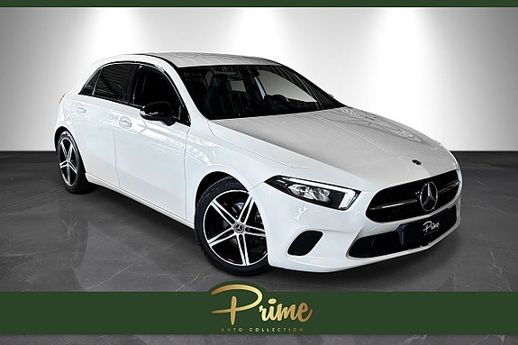 Mercedes-Benz A180 2 of 18