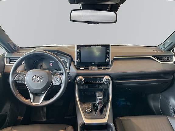 Toyota RAV4 9 of 11