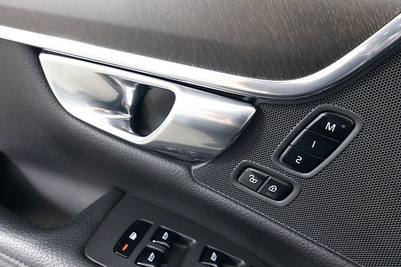 Volvo V90 Cross Country 24 of 25