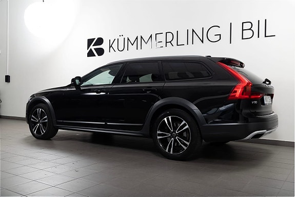 Volvo V90 Cross Country 5 of 25