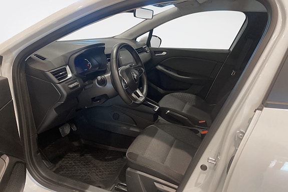 Renault Clio 6 of 12
