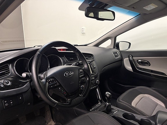 Kia Ceed 6 of 12