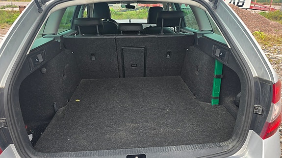Skoda Octavia 9 of 11