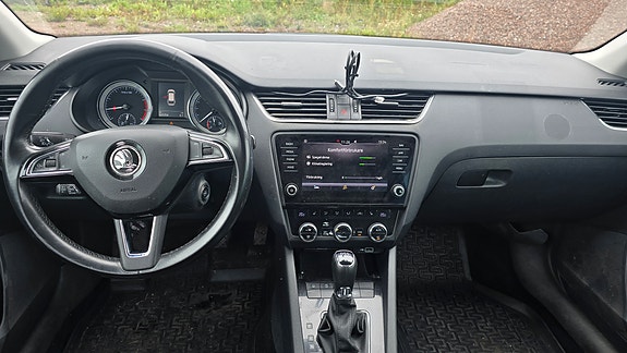 Skoda Octavia 8 of 11