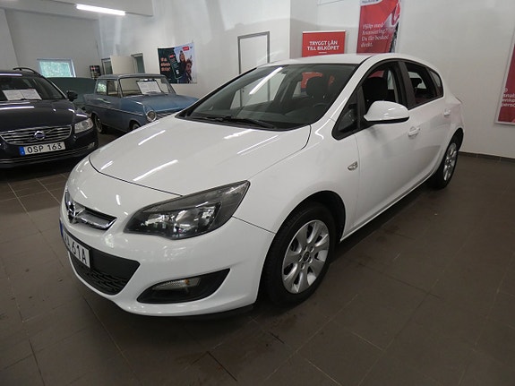 Opel Astra 3 of 16