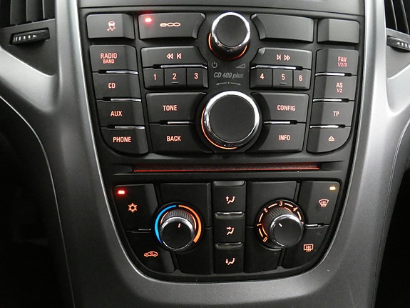 Opel Astra 10 of 16