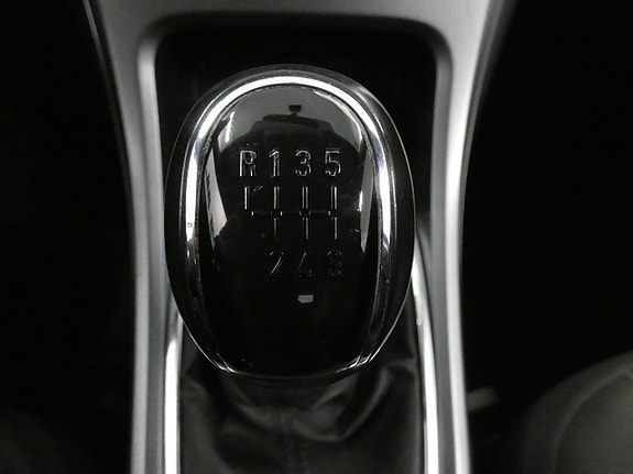 Opel Astra 11 of 16