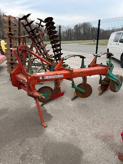 Plog Kverneland A3