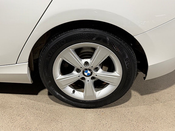 BMW 116d 8 of 23