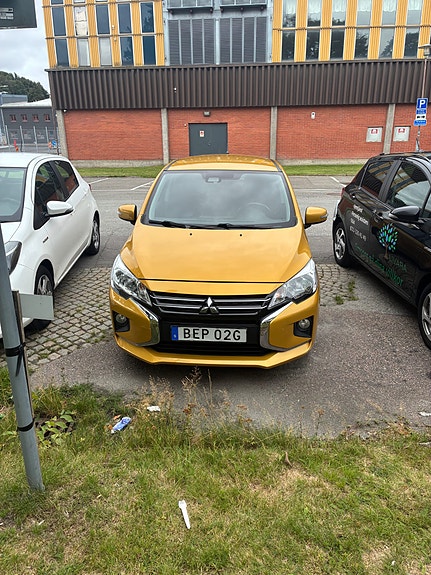 Mitsubishi Space Star 4 of 4