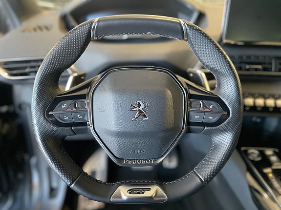 Peugeot 5008 18 of 29