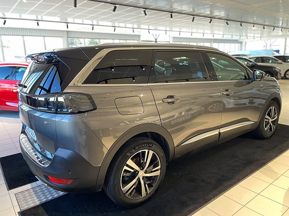 Peugeot 5008 4 of 29