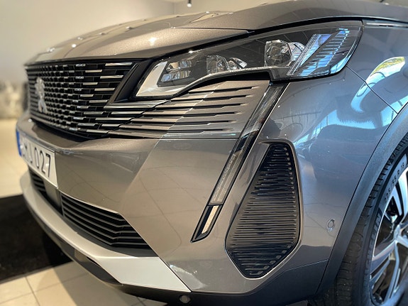 Peugeot 5008 10 of 29
