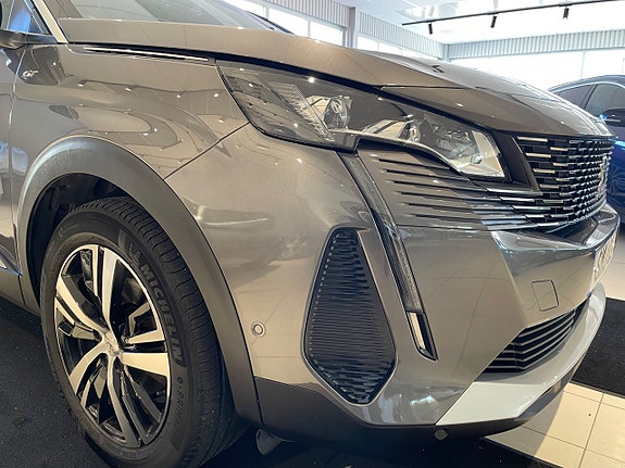Peugeot 5008 11 of 29