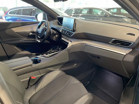 Peugeot 5008 28 of 29