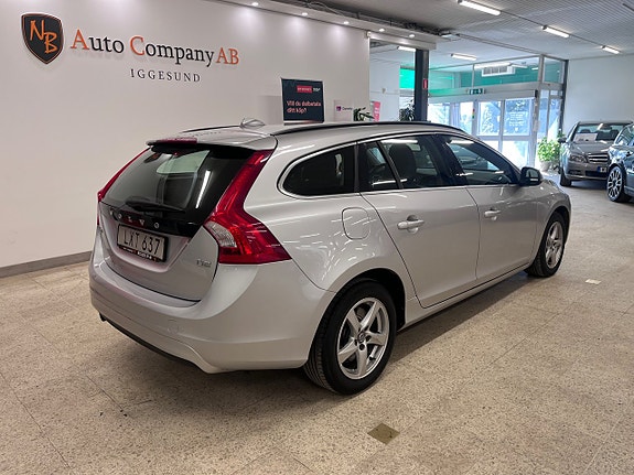 Volvo V60 6 of 18
