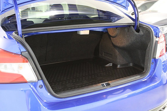 Subaru WRX 6 of 18