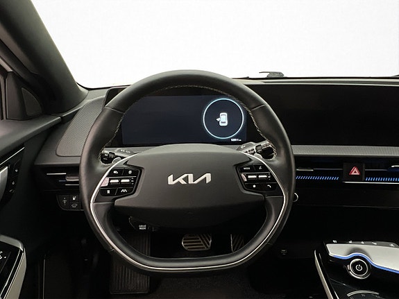 Kia EV6 14 of 30