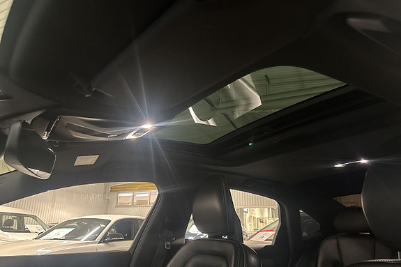 Volvo S90 21 of 24