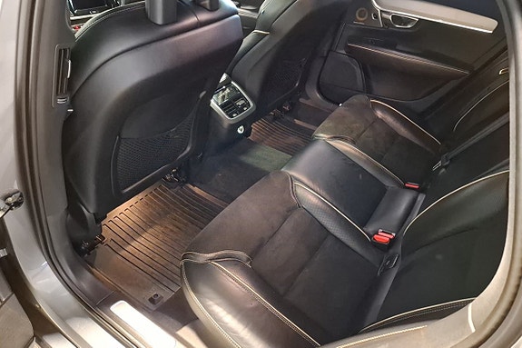Volvo S90 12 of 24