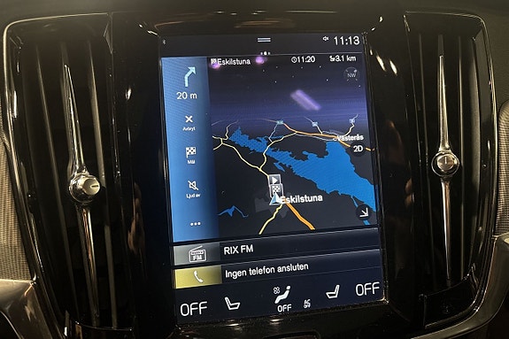 Volvo S90 16 of 24