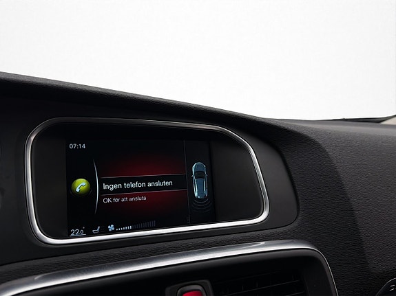 Volvo V40 Cross Country 20 of 30