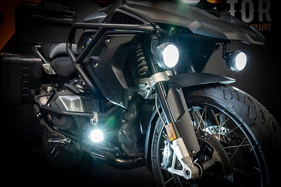 BMW R 1250 GS Triple Black "Akrapovic" 9 of 24