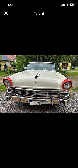 Ford Fairlane 4 of 4