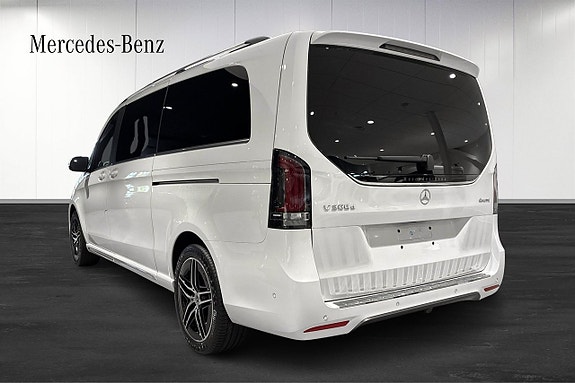 Mercedes-Benz V300 d 3 of 14